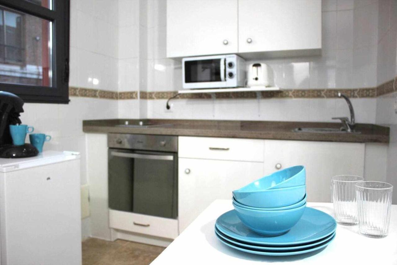 El Duplex Mas Centrico Del Humedo Desayuno Y Wifi Apartment Leon Exterior photo